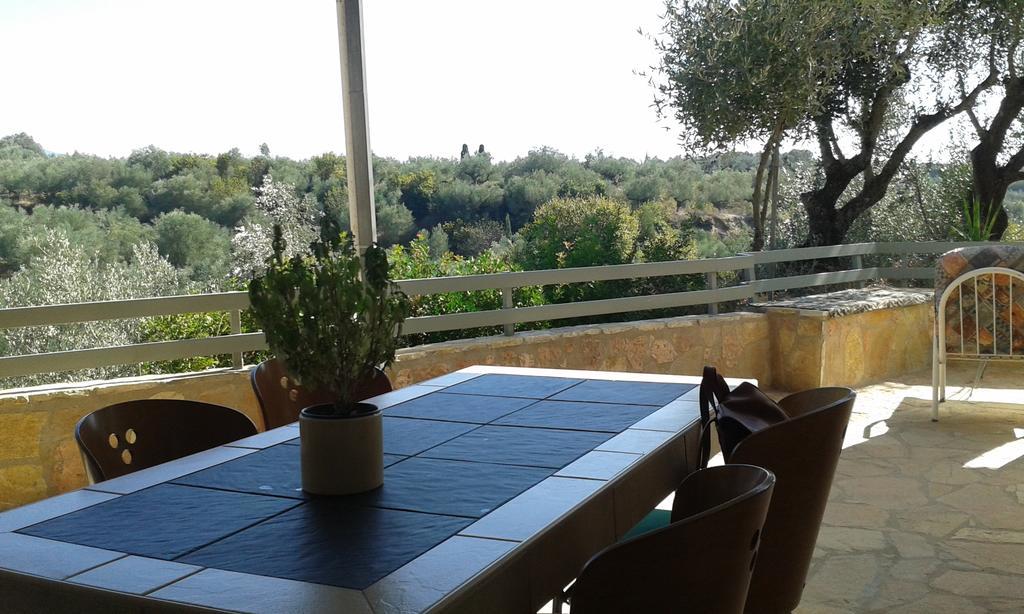 Sunny Holiday Home Καλαμάτα Εξωτερικό φωτογραφία